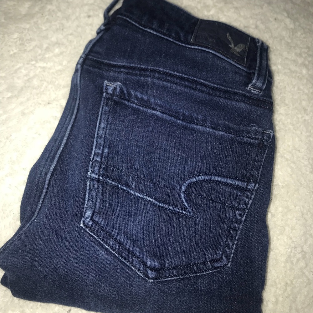 American Eagle High Waisted Jeans